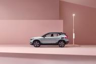 Volvo Cars устанавливает новые стандарты отрасли; единственный автопроизводитель со всей линейкой автомобилей, получивший сертификат IIHS Top Safety Pick Plus